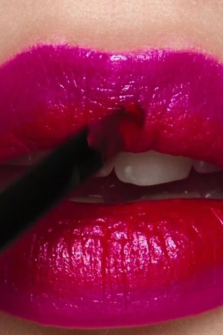 Oriflame — makeup lessons